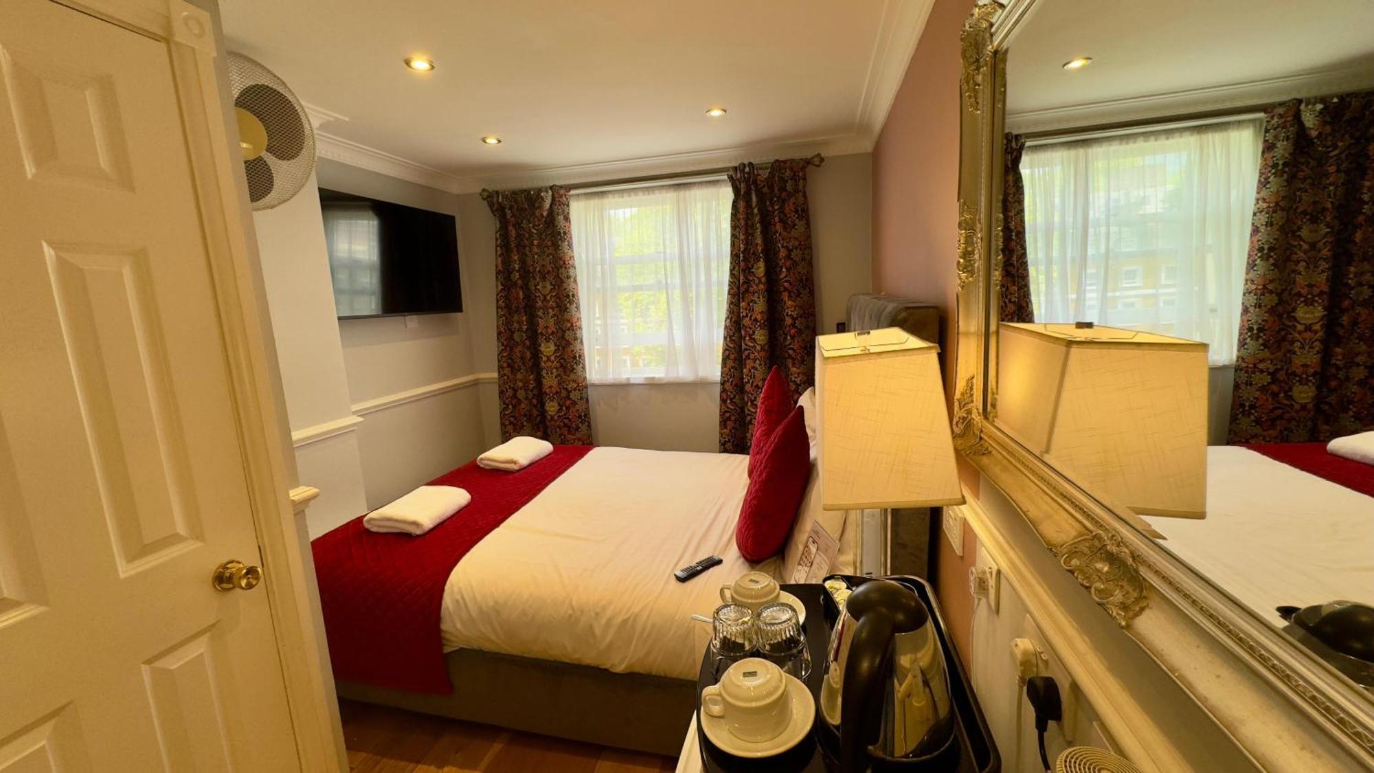 לונדון Classic Hyde Park Hotel מראה חיצוני תמונה